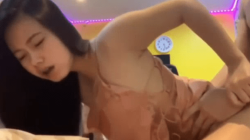 คลิปหลุดกลุ่มลับVIP bimxz น้องบิ๋ม Bigo Live โม๊คควยให้ก่อนโดนจับเย็ดสดท่าหมา ครางเสียว เย็ดกระแทกหีรัวๆ สลับมาเด้าด้านหลังได้อารมณ์