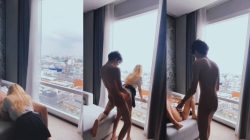 คลิปโป๊โอนลี่แฟน Onlyfans นักศึกษาเย็ดกันคาชุด ยืนเย็ดท่าหมาวิวดีเสียวได้ใจ ซอยหียับๆ จนน้ำแตกเต็กกระโปรง เล่นกันให้ครางดังลั่นห้อง