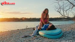หนังโป๊เดนมาร์กxxx สองคู่รักเย็ดบนเรือยางที่ริมฝั่งทะเลทราบ เมียสุดอึ๋มเล่นท่า69 แบบเอ้าดอร์ Outdoor ขย่มล่อกันอย่างเสียว