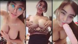คลิปหลุด ครูแอนเรียนออนไลน์ โชว์นม 700cc เปิดหี VK