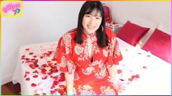 OBOKOZU – คลิปxญี่ปุ่น Valentines Day Sex! โดนฝรั่งจับเย็ดบนเตียงที่โรยด้วยกรีบกุหลาบ งัดควยสดๆไร้หมอย กระแทกหีอวบๆเน้นๆฉลองวันแห่งความรัก