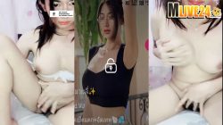 คลิปหลุดMlive น้องหมวยลี่ IDX-87921626 สาวแว่นหุ่นอวบนมโตไลฟ์สดนั่งติ้วหีเบ็ดเม็ดบนเก้าอี้อย่างเด็ดน่ารักน่าเย็ดสุดๆ