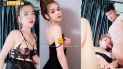 คลิปหลุด Mlive น้องเเป้ง IDX 56477698 ใส่ชุดนอนไม่ได้นอนนั่งเกี่ยวเบ็ดหี ตัวเองอยู่บนเตียง ผัวเห็นเเล้วเงี่ยน เลยขอมาเเจมด้วย