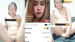 คลิปหลุดMlive แก๊งลินดา IDX-60664699 สาวตัวเล็กเซ็กจัด ผิวขาวหีเนียนไร้ขน มานั่งแหวกหีใช้ดิลโด้ยัดรูแล้วครางเด็ด จับซอยเข้าออกเย็ดหีตัวเองจนเสร็จน้ำแตกฟินๆ
